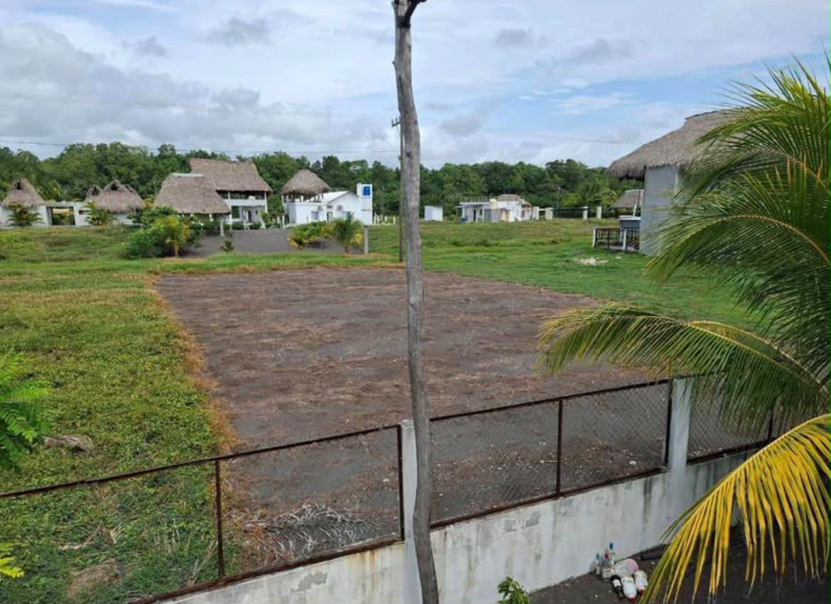 Terreno en Venta Laguna Beach El Faro, Escuintla